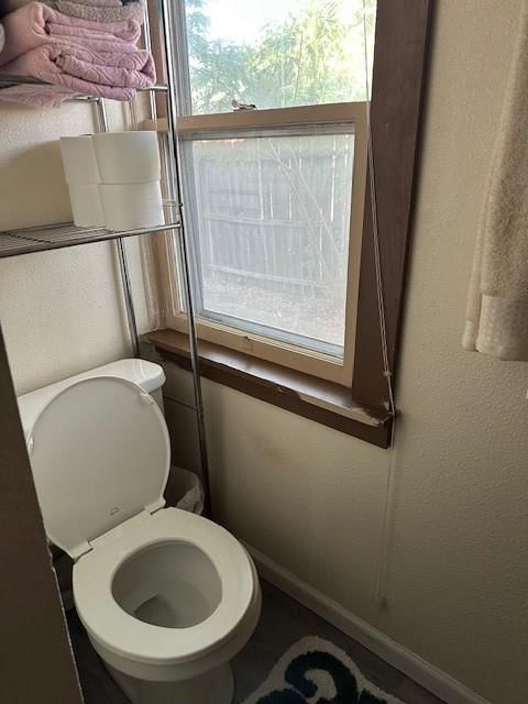 103 E Madison Street — photo 11