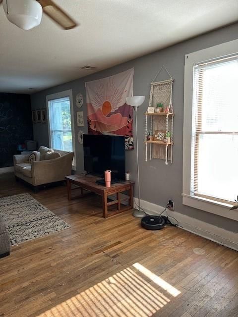 103 E Madison Street — photo 23