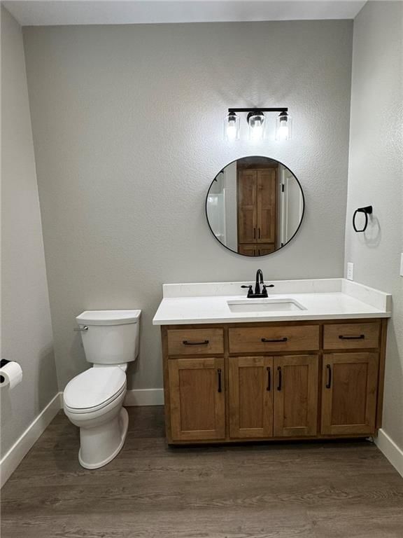 Photo 27 of 60 - 503 N EDGEWOOD Drive