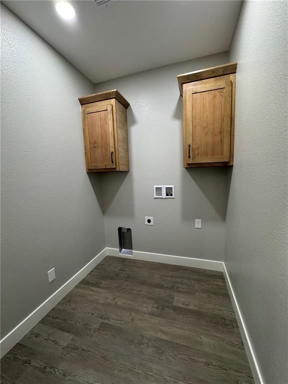 Photo 34 of 60 - 503 N EDGEWOOD Drive