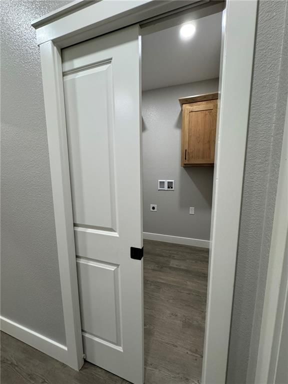 Photo 35 of 60 - 503 N EDGEWOOD Drive
