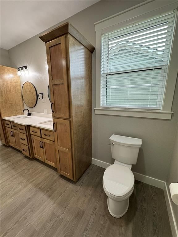 Photo 44 of 60 - 503 N EDGEWOOD Drive
