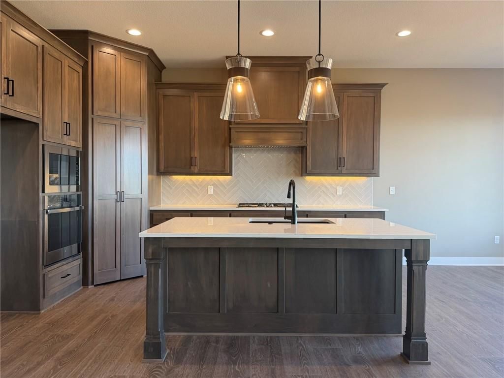 1136 SW Whitby Drive — photo 6