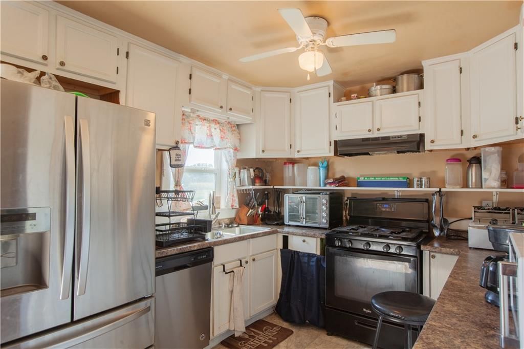 9017 NW Barwick Drive — photo 6