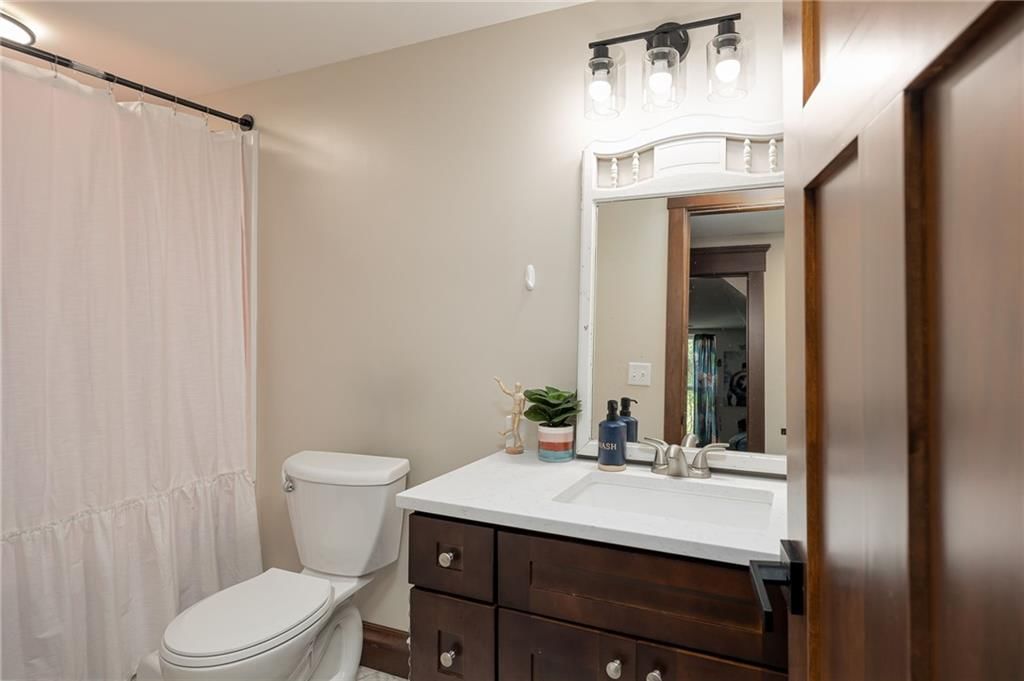 348 CLINTON Avenue — photo 35