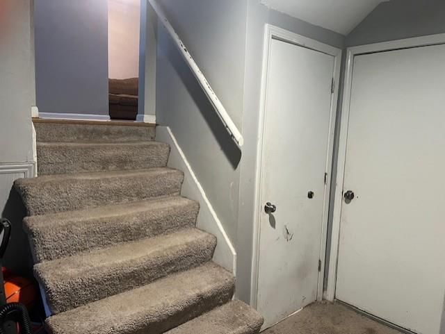 1200 W SHERIDAN Street — photo 5