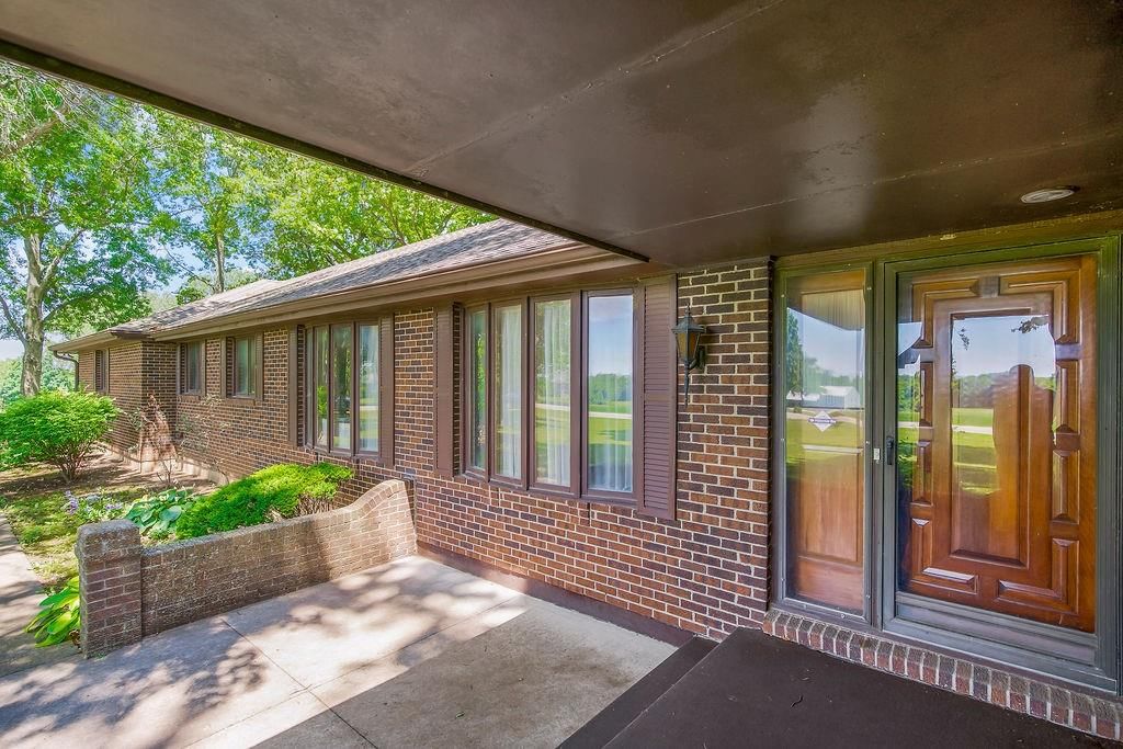 33400 E Truman Road — photo 4