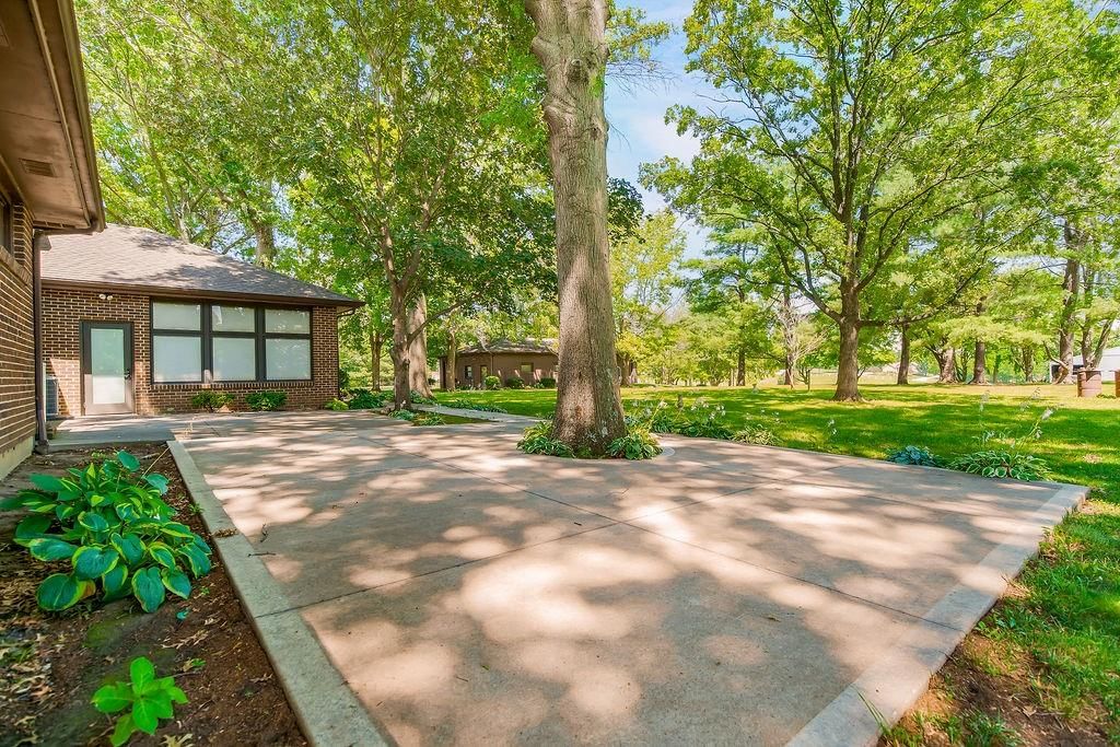 33400 E Truman Road — photo 38