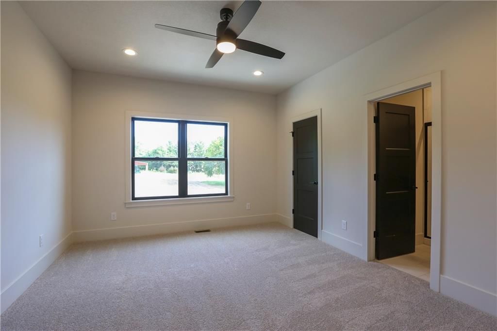 10707 S Hunt Road — photo 49