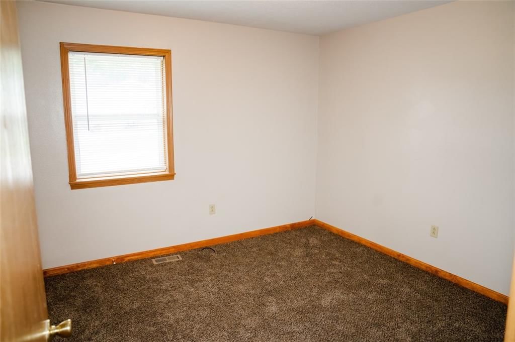 321 Nebraska Street — photo 9
