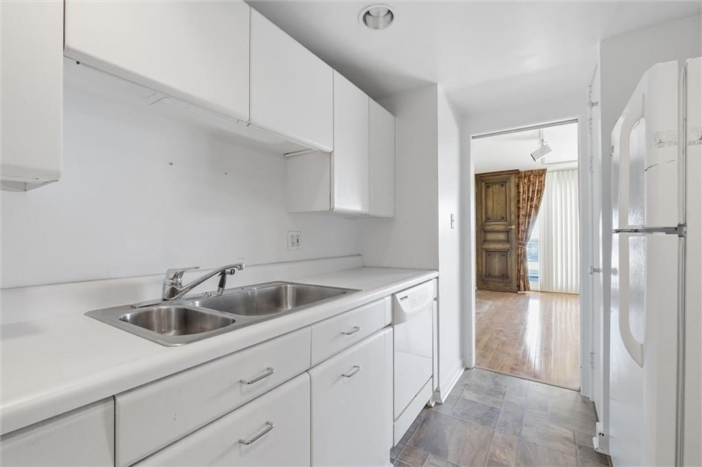 4740 Roanoke Parkway — photo 16