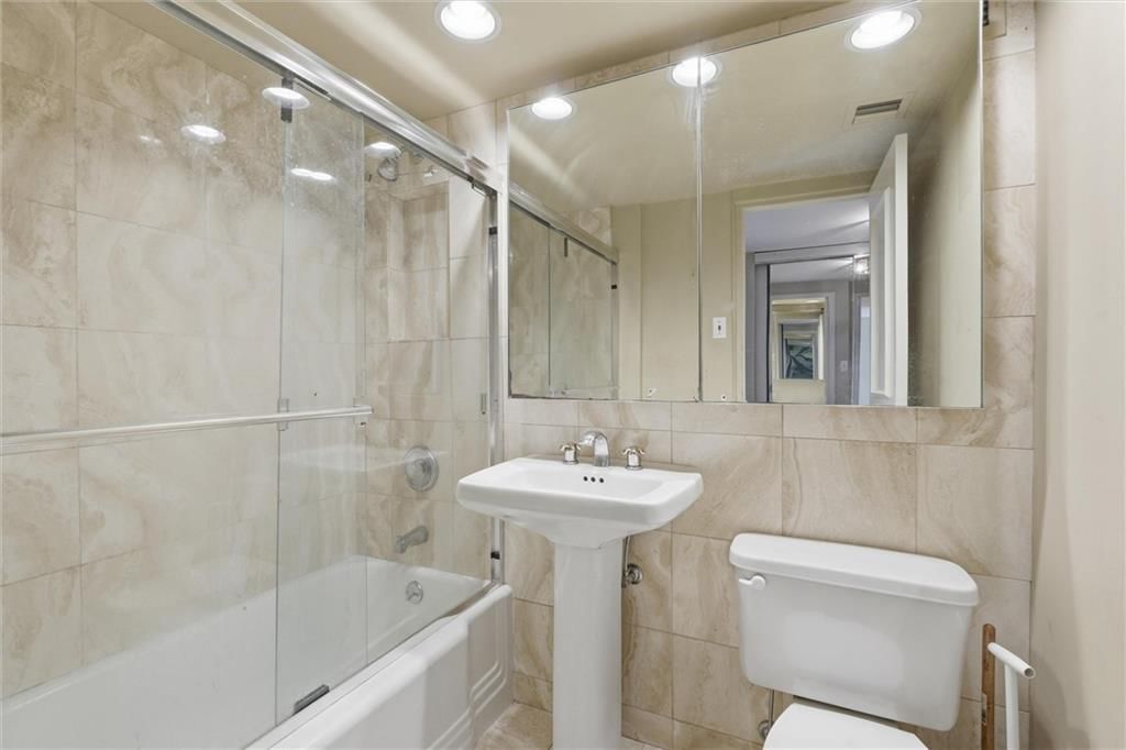 4740 Roanoke Parkway — photo 21