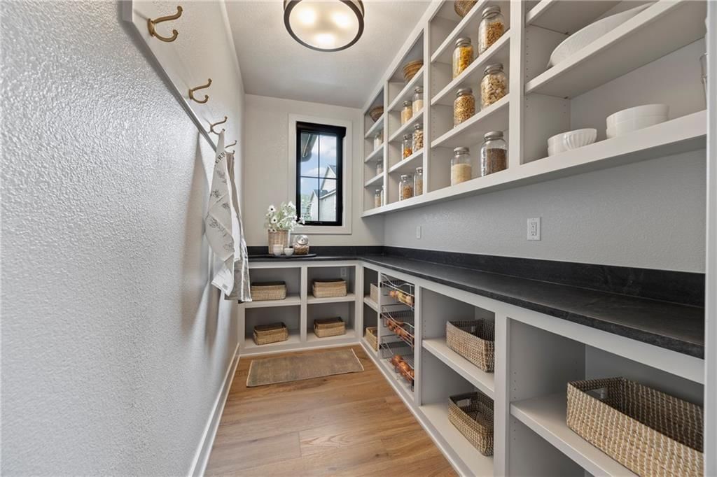 17524 Carter Street — photo 14