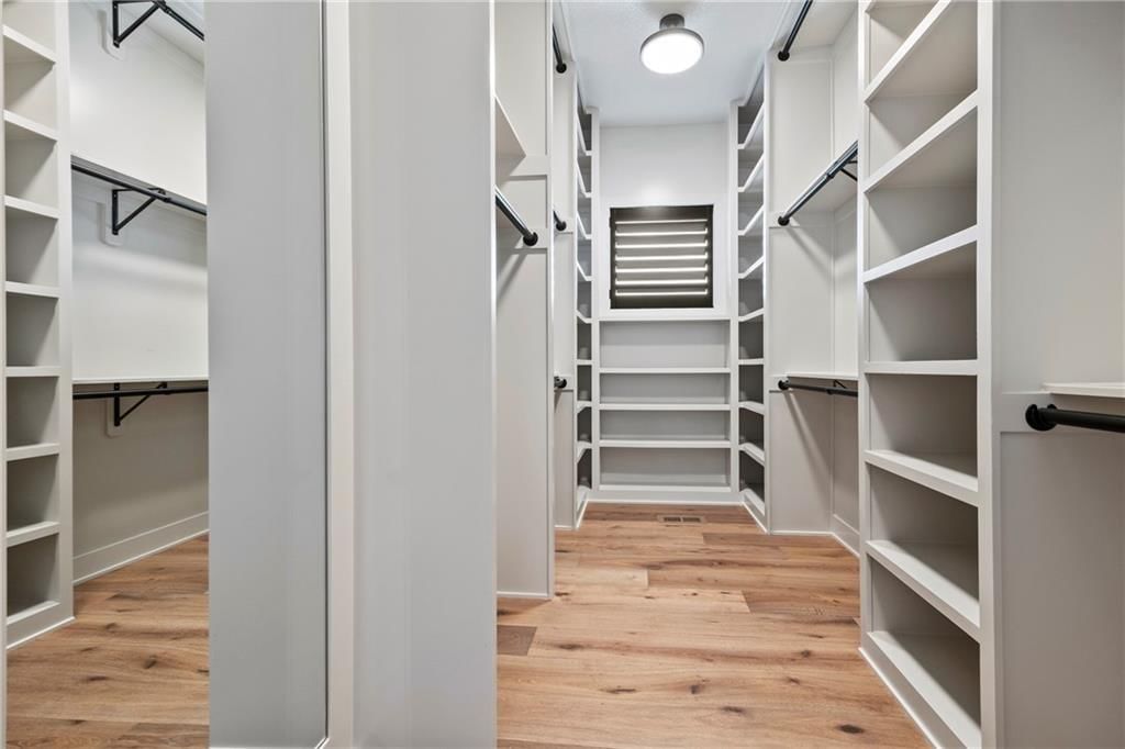 17524 Carter Street — photo 20