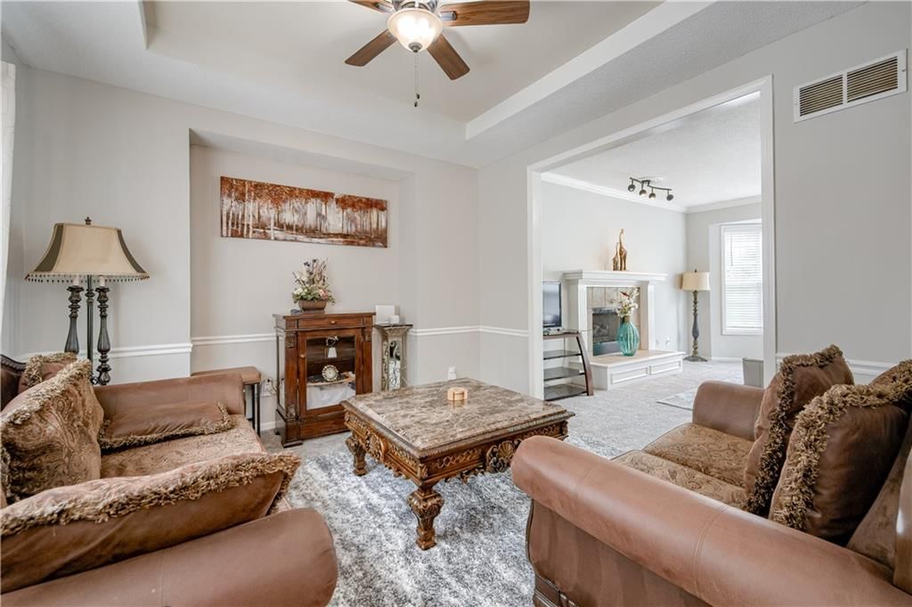 Photo 7 of 34 - 21430 W 51st Street