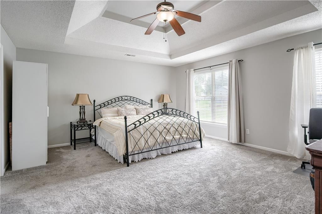 Photo 16 of 34 - 21430 W 51st Street