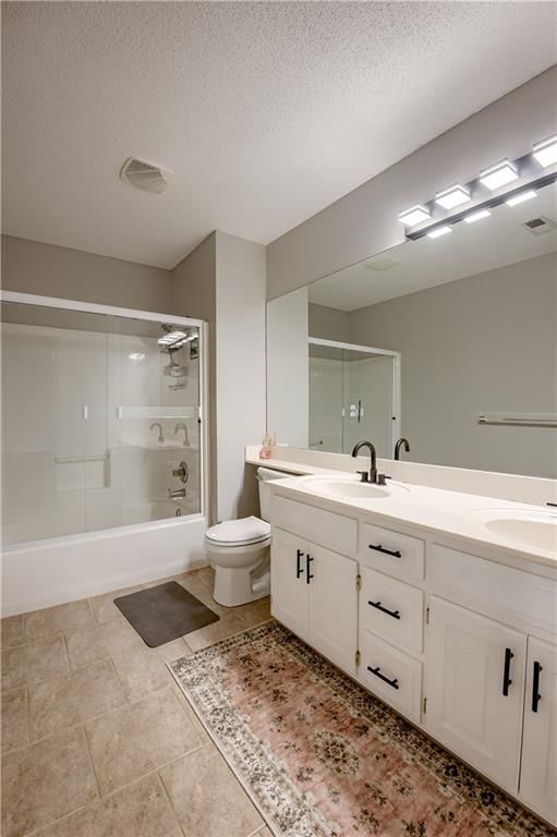 Photo 26 of 34 - 21430 W 51st Street