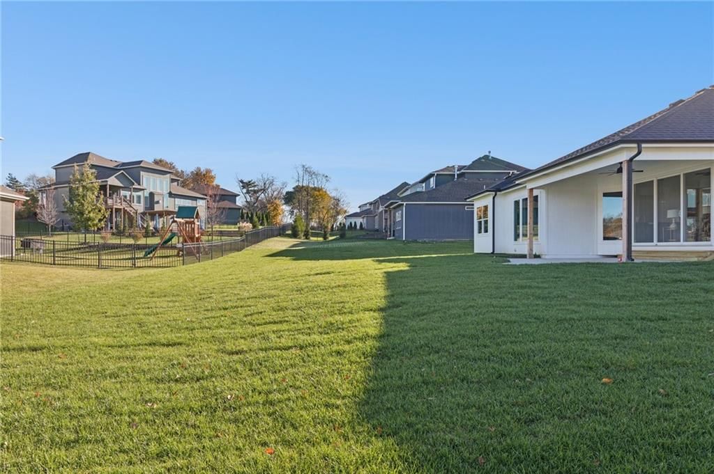 1836 Green Meadow Drive — photo 30