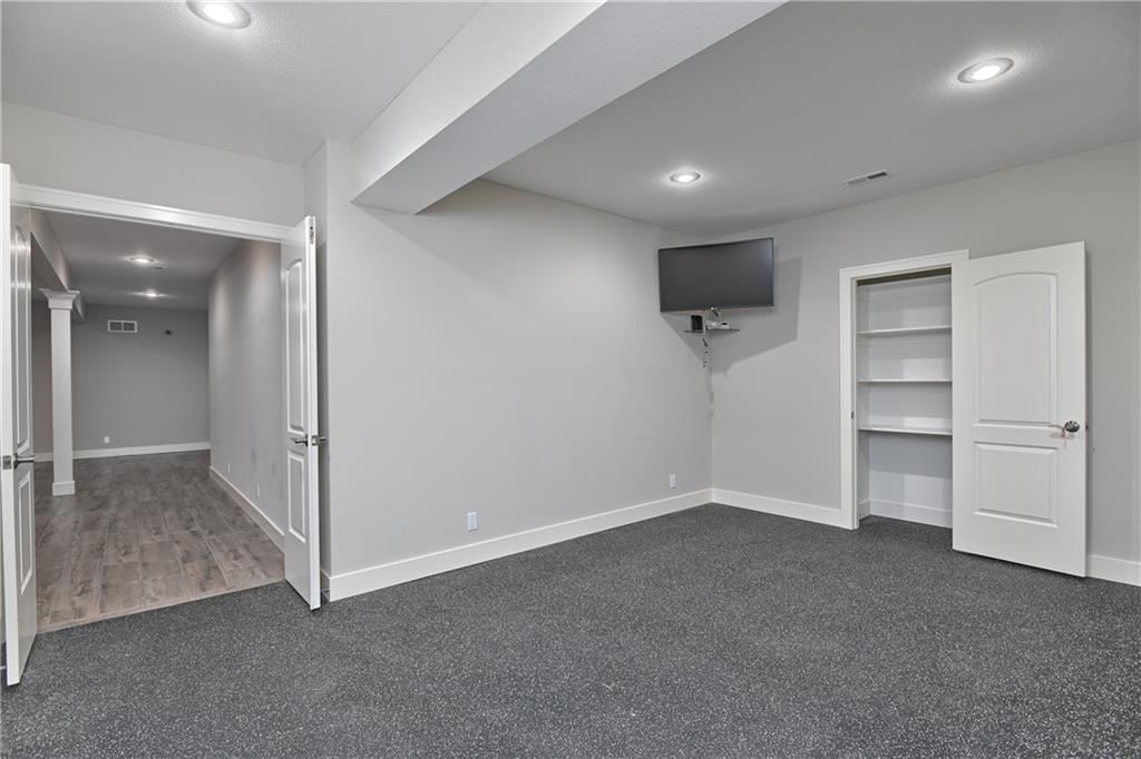 Photo 47 of 72 - 6310 Edgewater Drive