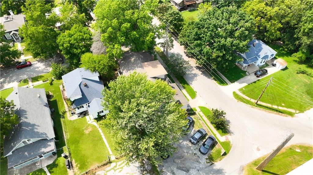 101 S Willis Avenue — photo 3