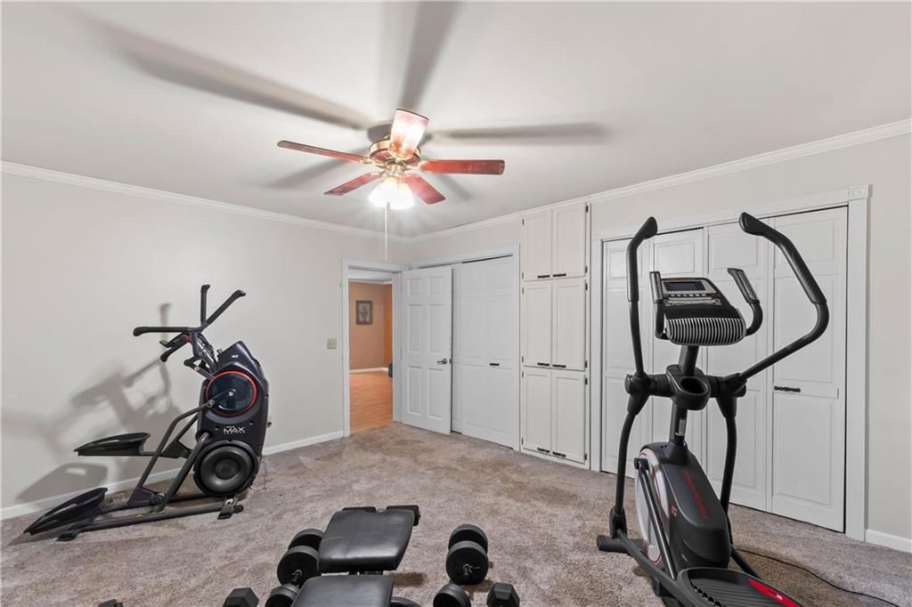 402 Pine Street — photo 28