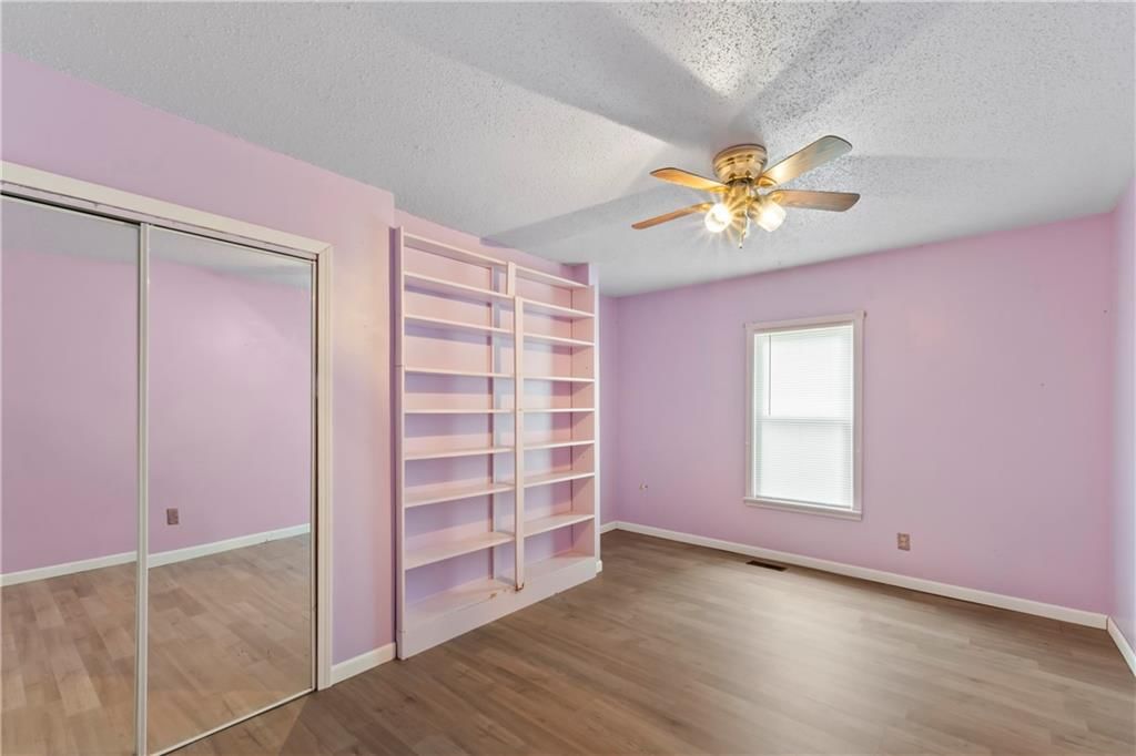 402 Pine Street — photo 30