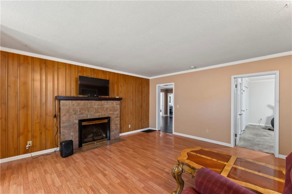 402 Pine Street — photo 38