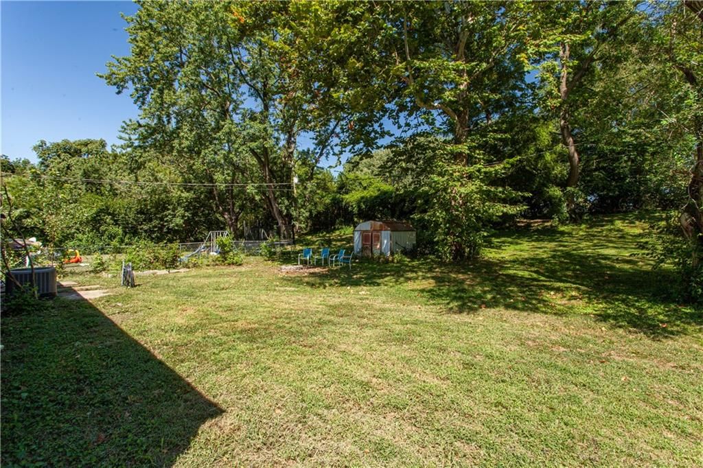 6220 Lathrop Avenue — photo 21