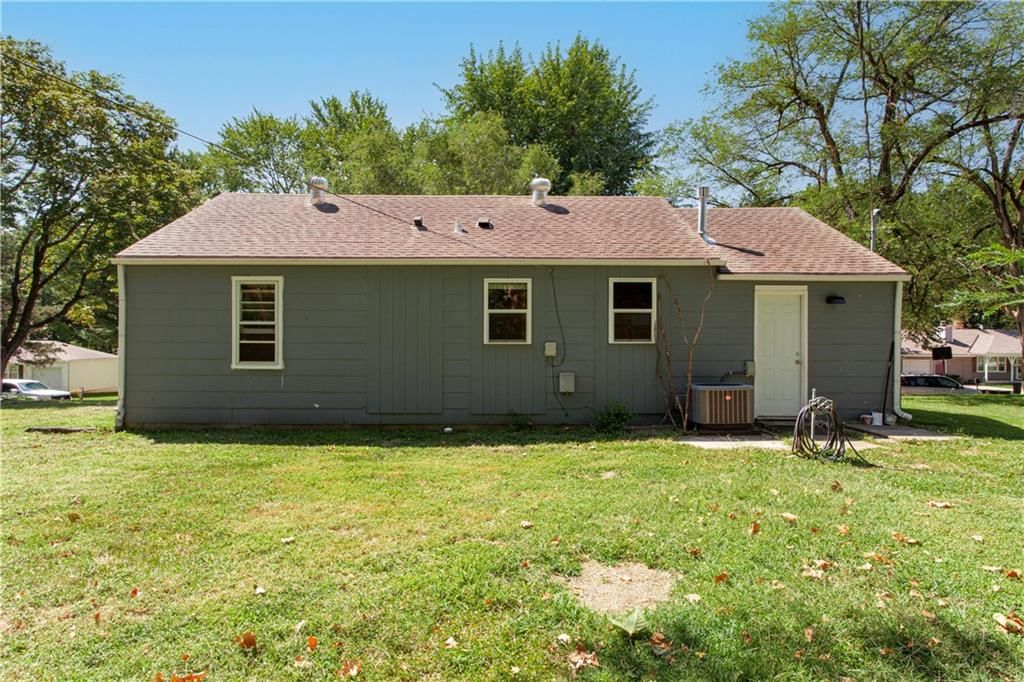 6220 Lathrop Avenue — photo 22