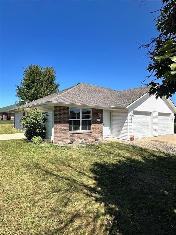1406 SW Blue Branch Drive — photo 12