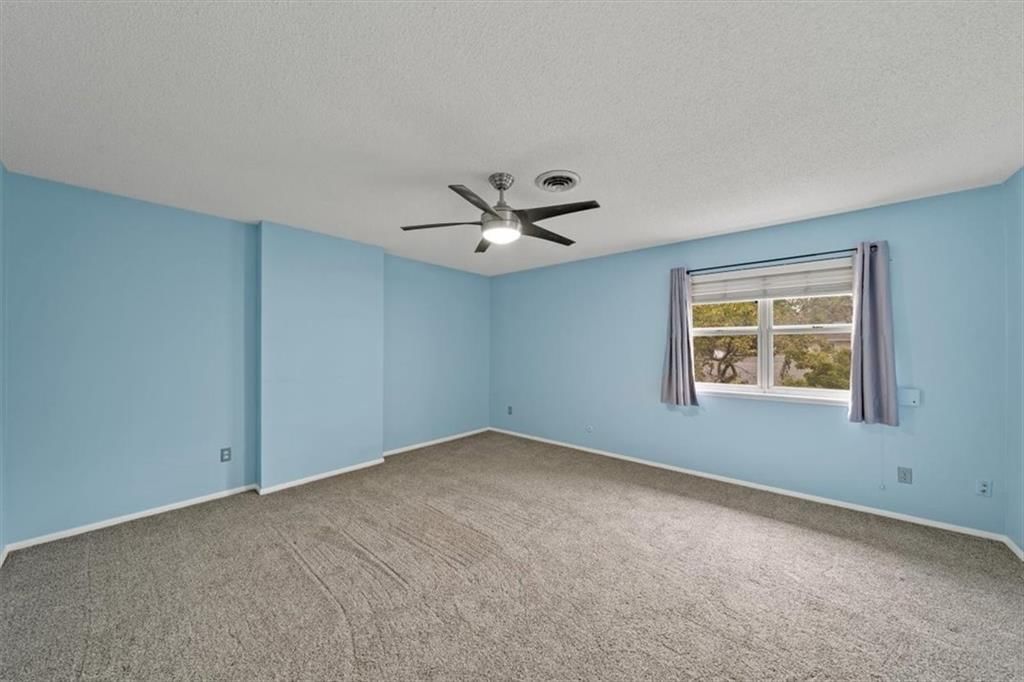 Photo 17 of 28 - 8314 Hadley Street