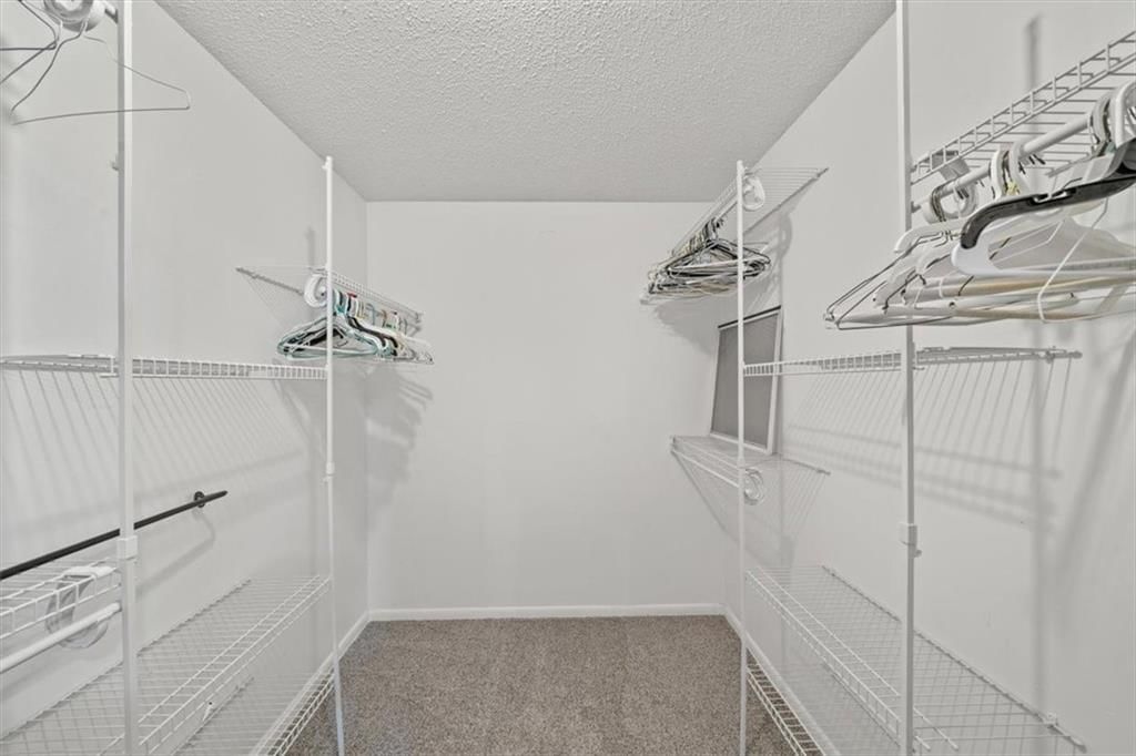 Photo 20 of 28 - 8314 Hadley Street