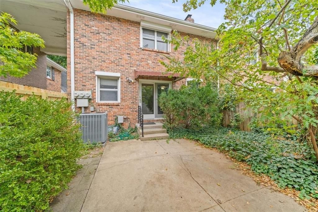 Photo 27 of 28 - 8314 Hadley Street