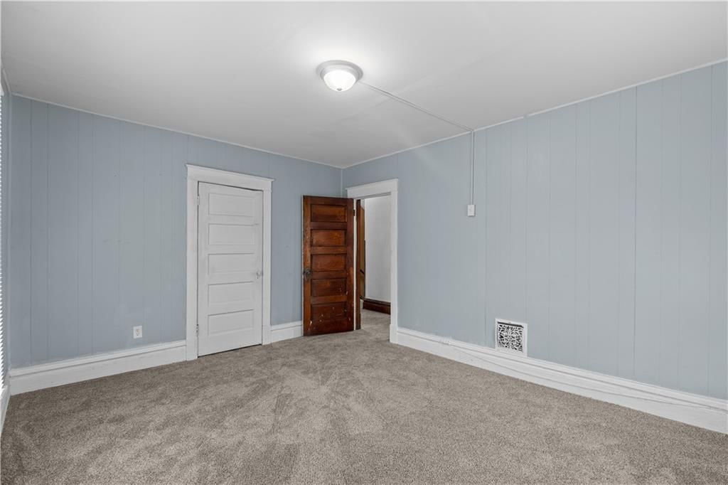 3315 Wabash Avenue — photo 20