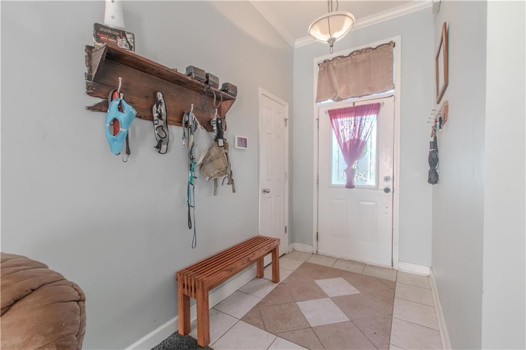 2500 Twin Oaks Drive — photo 4