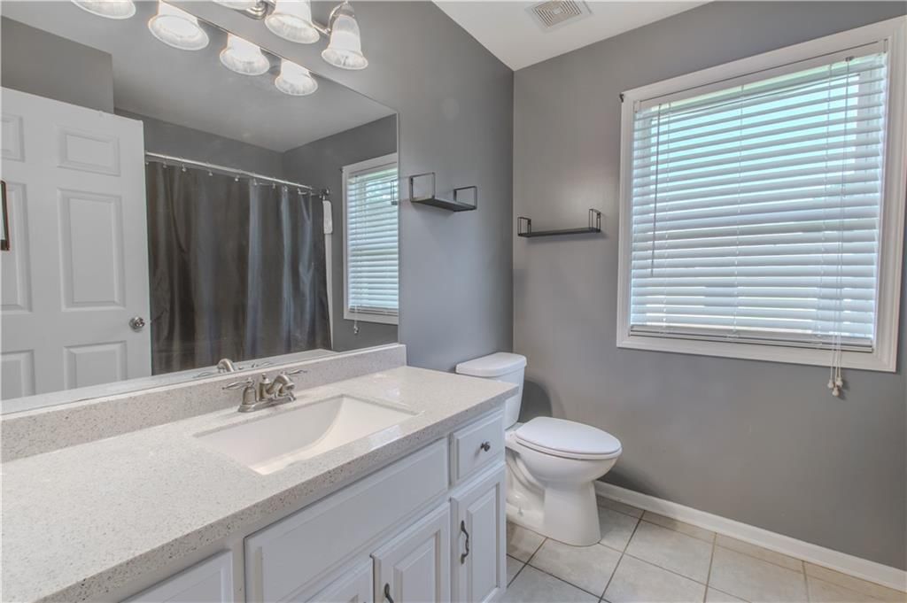 2500 Twin Oaks Drive — photo 17