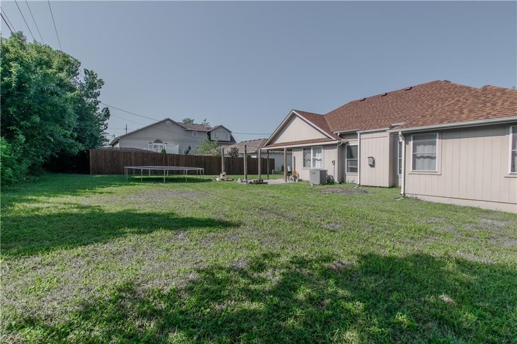 2500 Twin Oaks Drive — photo 34