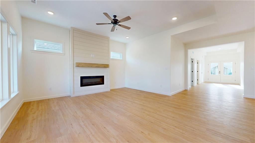 5024 Cedar Grove Way — photo 3