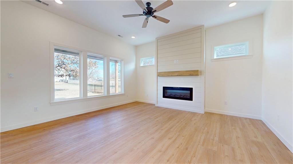 5024 Cedar Grove Way — photo 4