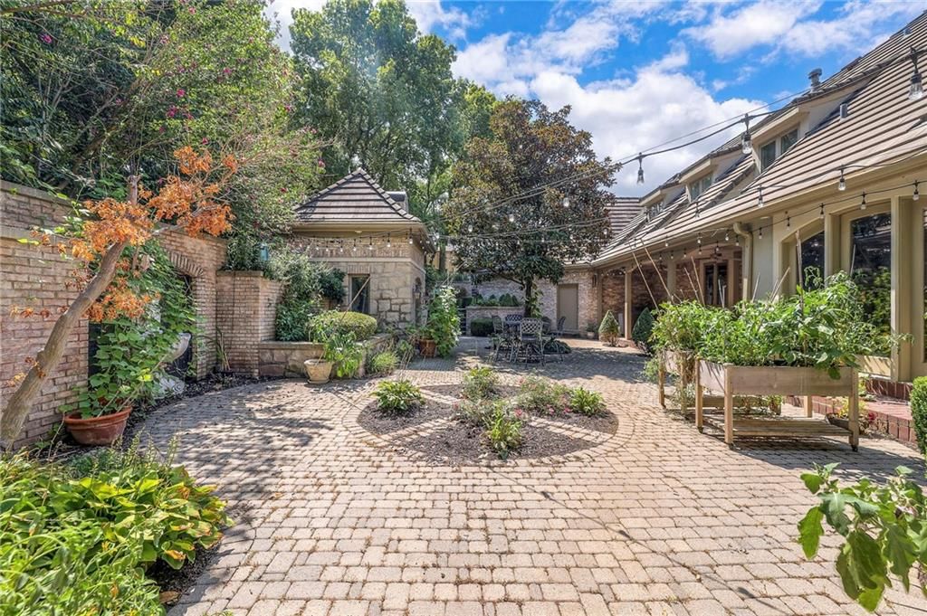 11425 Canterbury Circle — photo 96