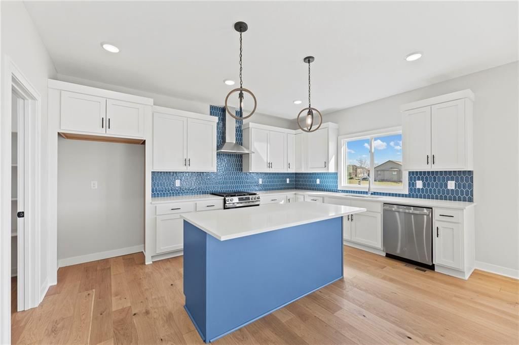 18703 W 193rd Street — photo 11