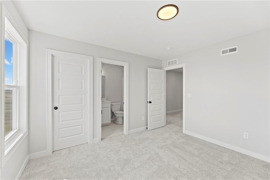 18703 W 193rd Street — photo 28