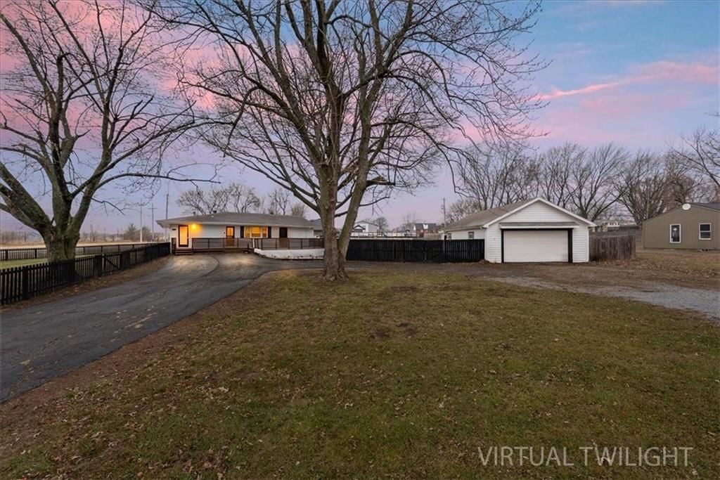 3636 SW Crane Road, Lee's Summit, MO