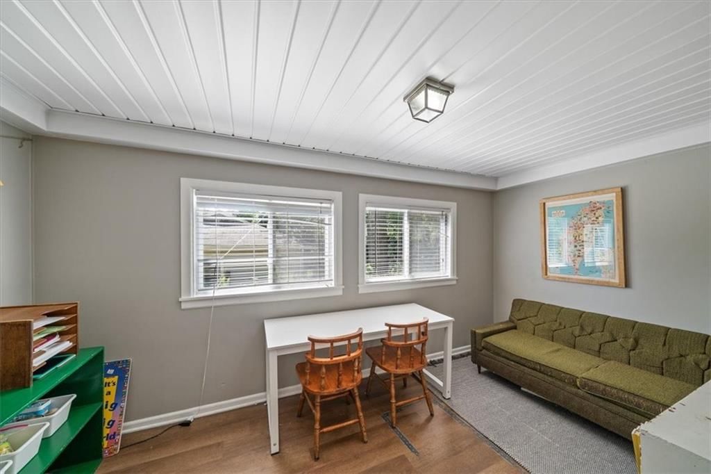 3626 Hunter Avenue — photo 8