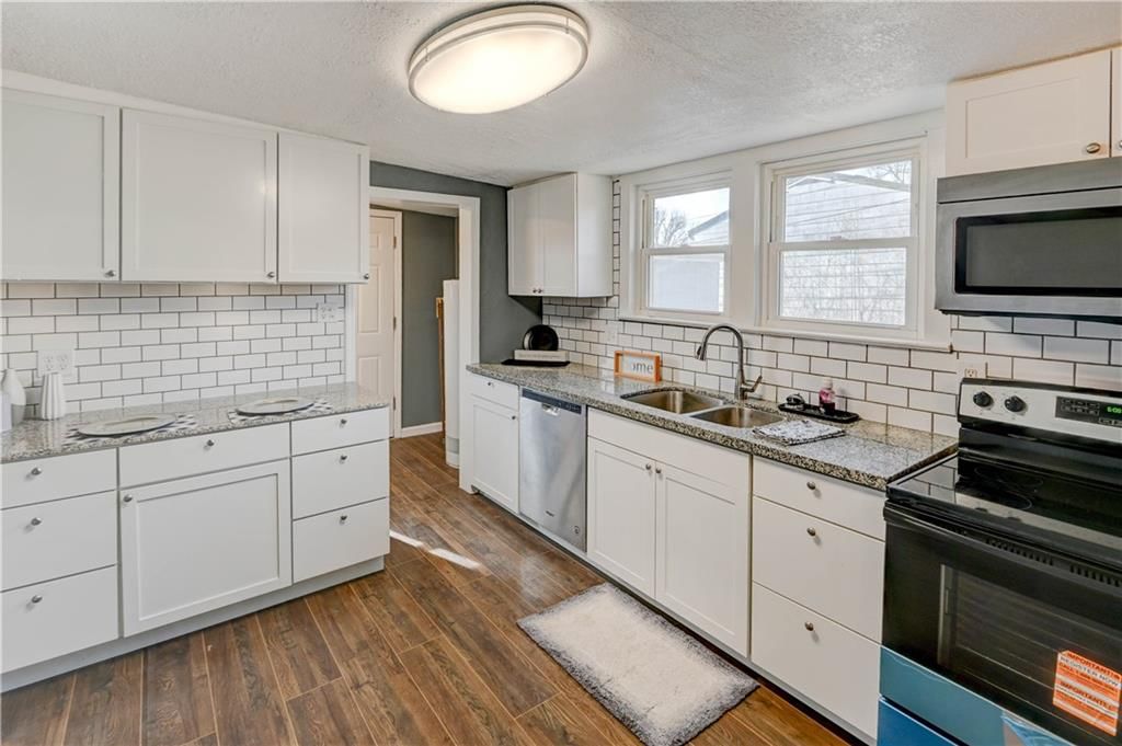 204 S Rogers Street — photo 5