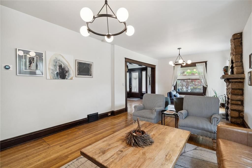 2301 Massachusetts Street — photo 10