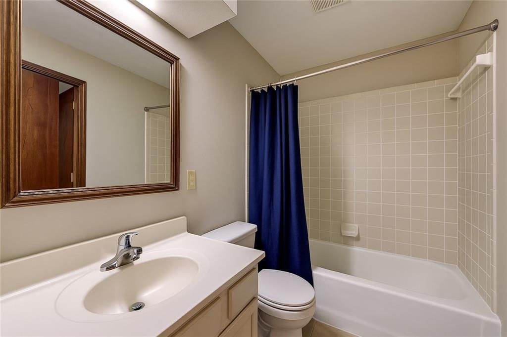 14921 Glenwood Street — photo 9