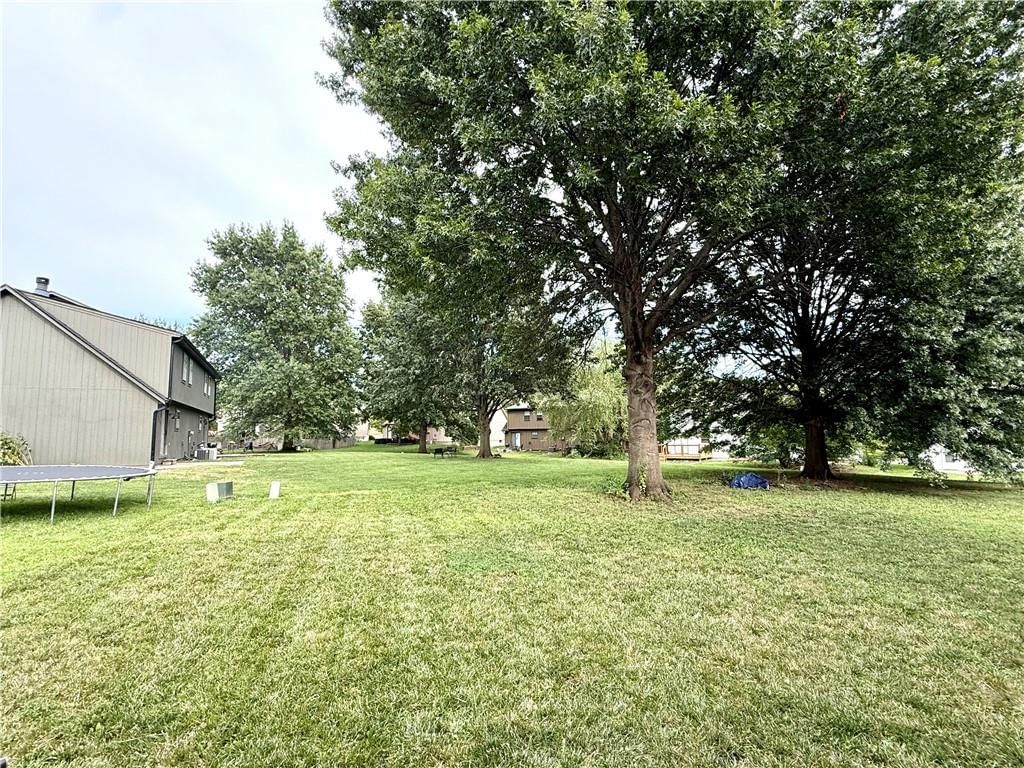 14921 Glenwood Street — photo 10