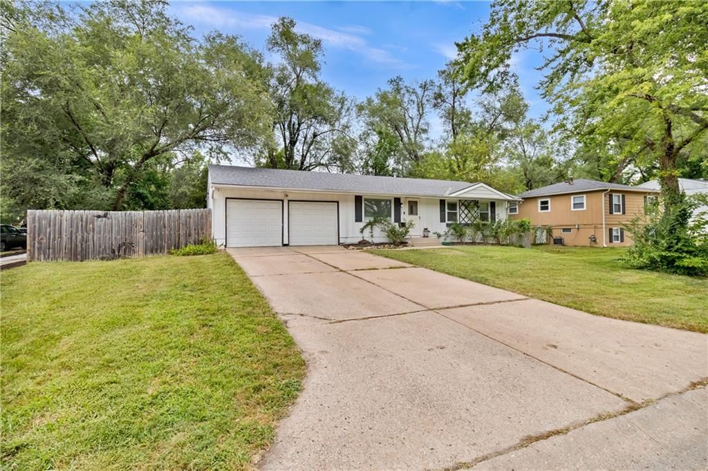 8700 E Bannister Terrace — photo 3