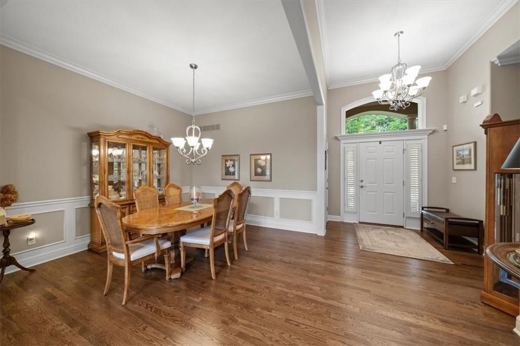 9917 Fountain Circle — photo 5